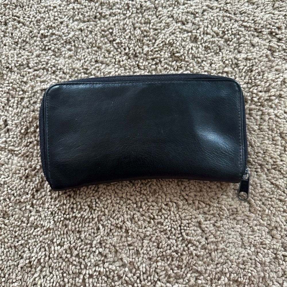 Black wallet